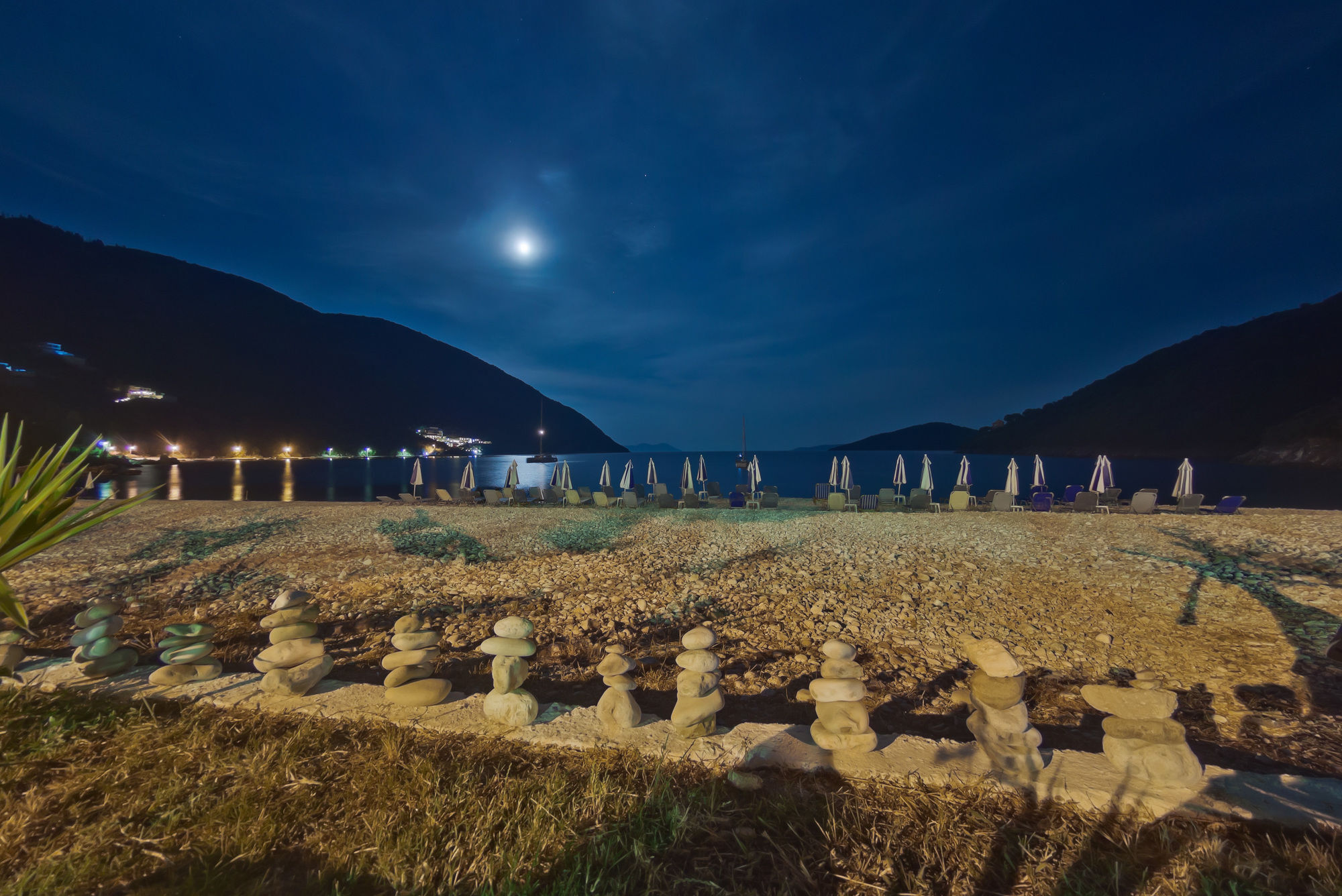 Rouda Bay Beach Hotel Mikros Gialos Exterior photo