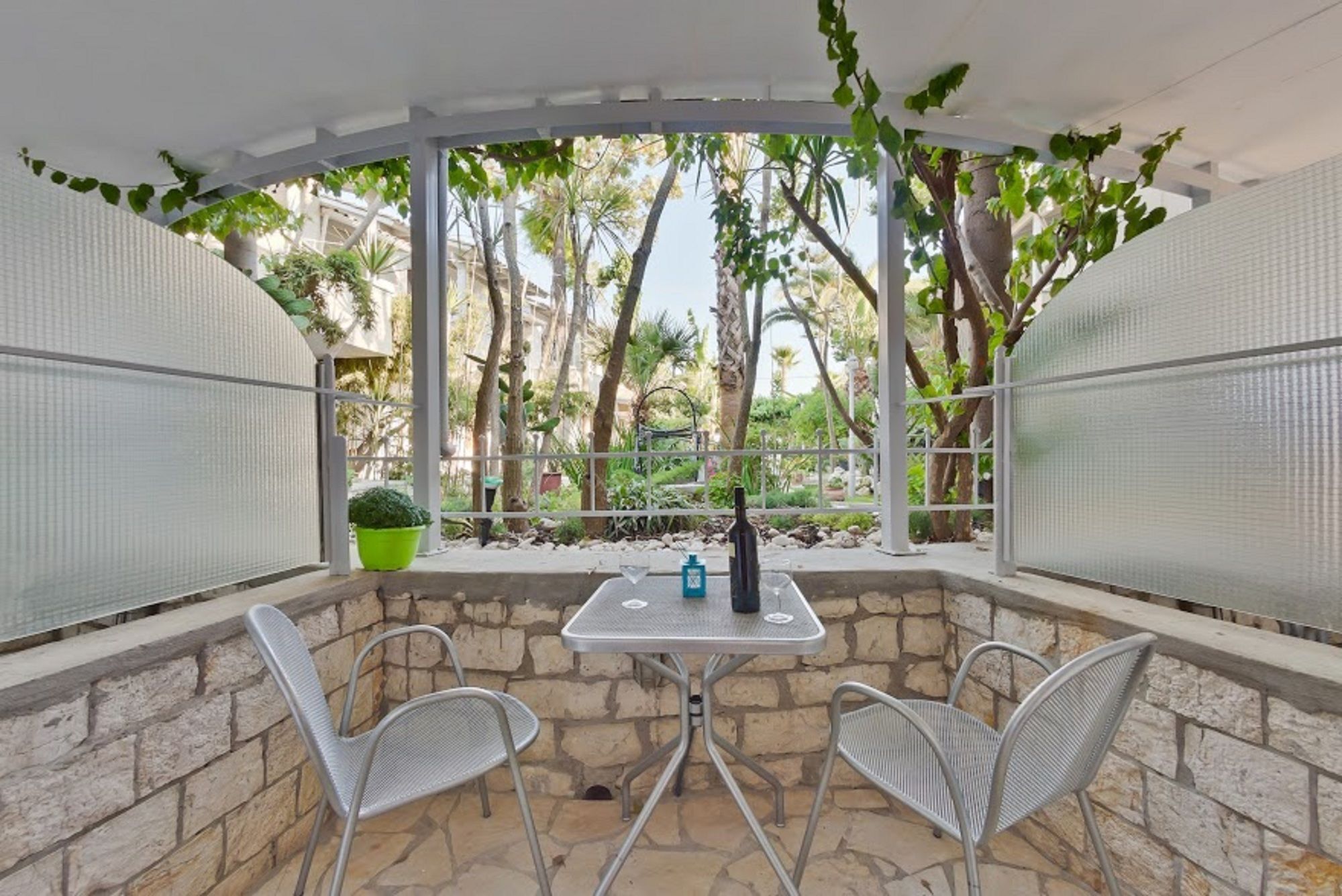 Rouda Bay Beach Hotel Mikros Gialos Exterior photo