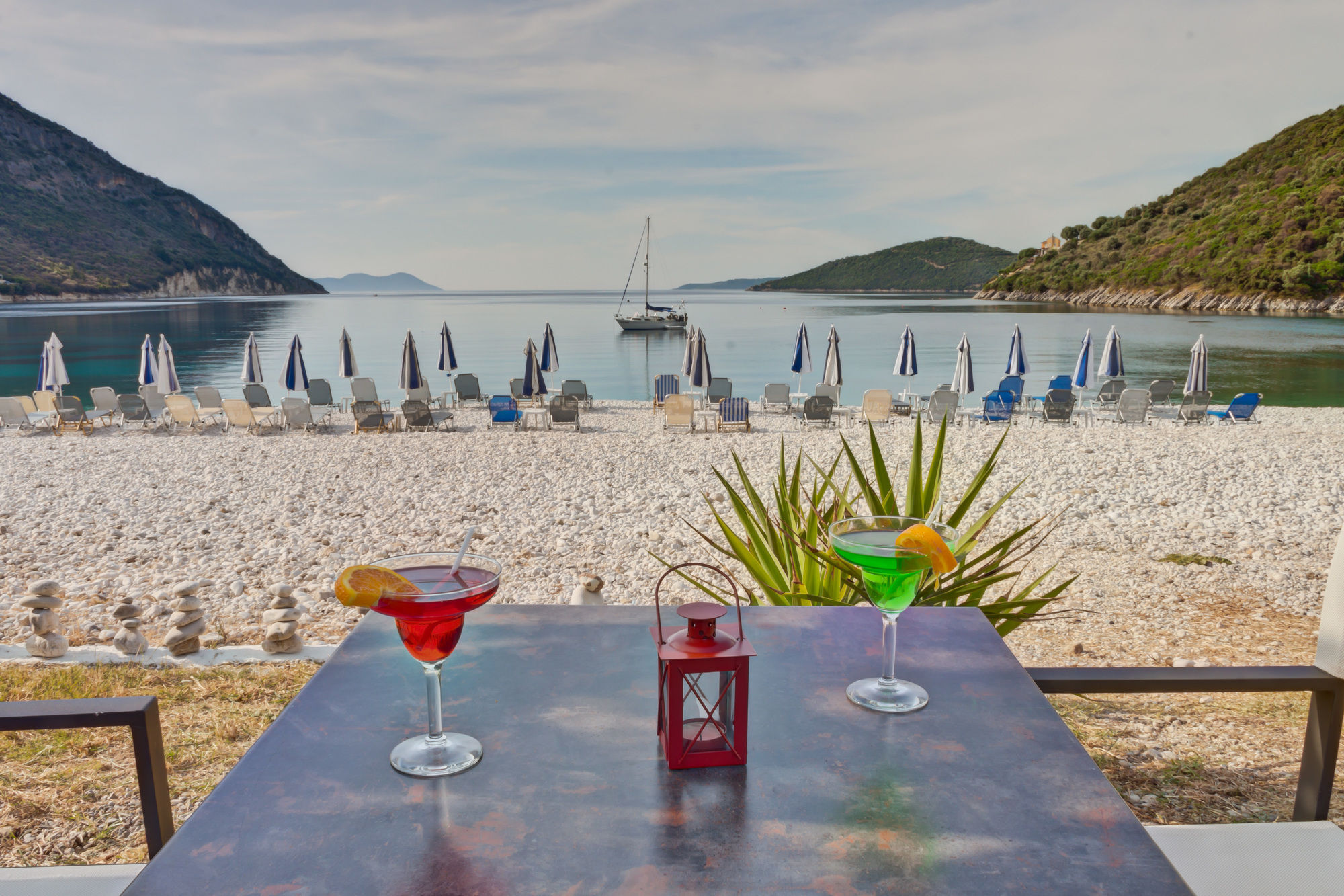 Rouda Bay Beach Hotel Mikros Gialos Exterior photo