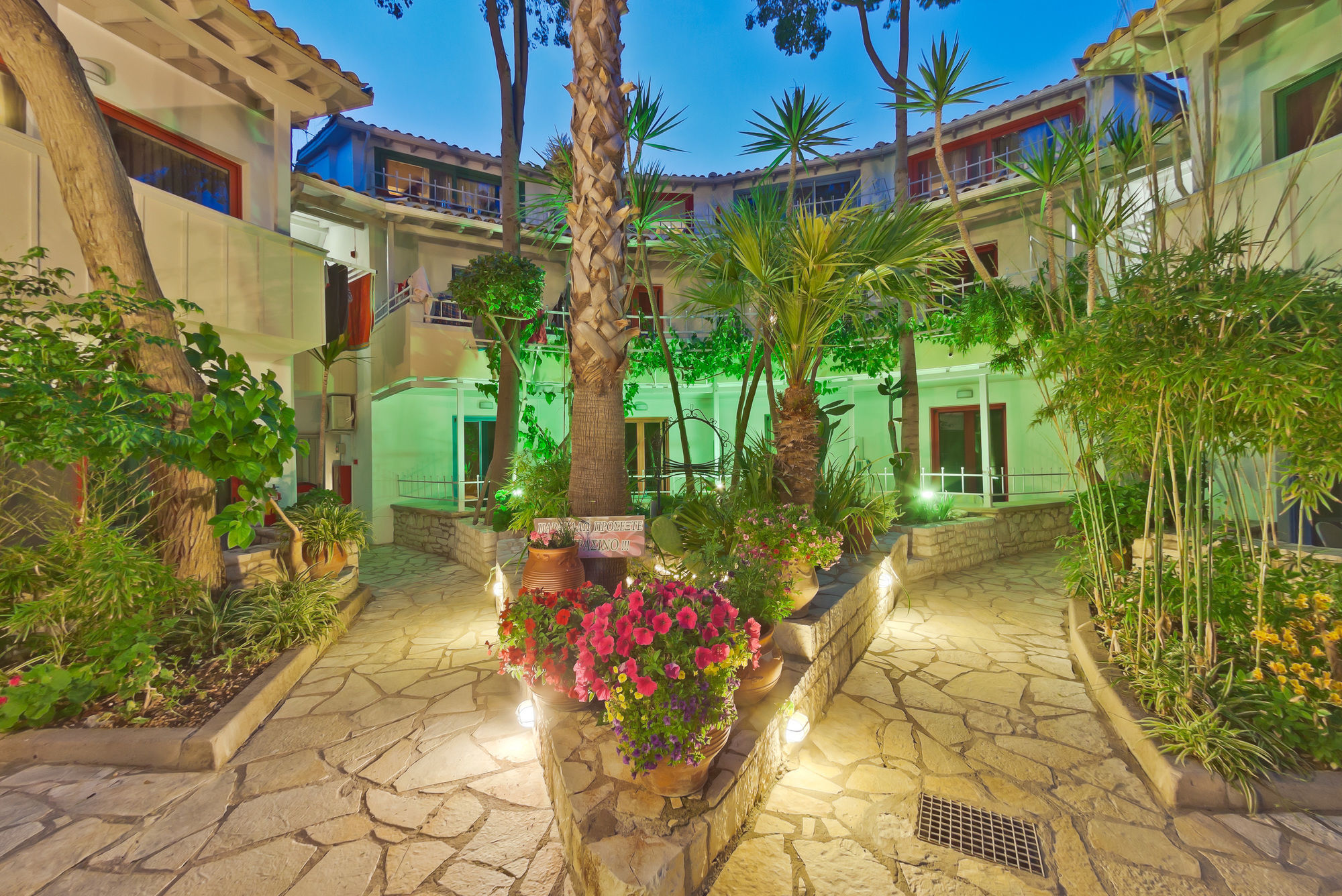 Rouda Bay Beach Hotel Mikros Gialos Exterior photo