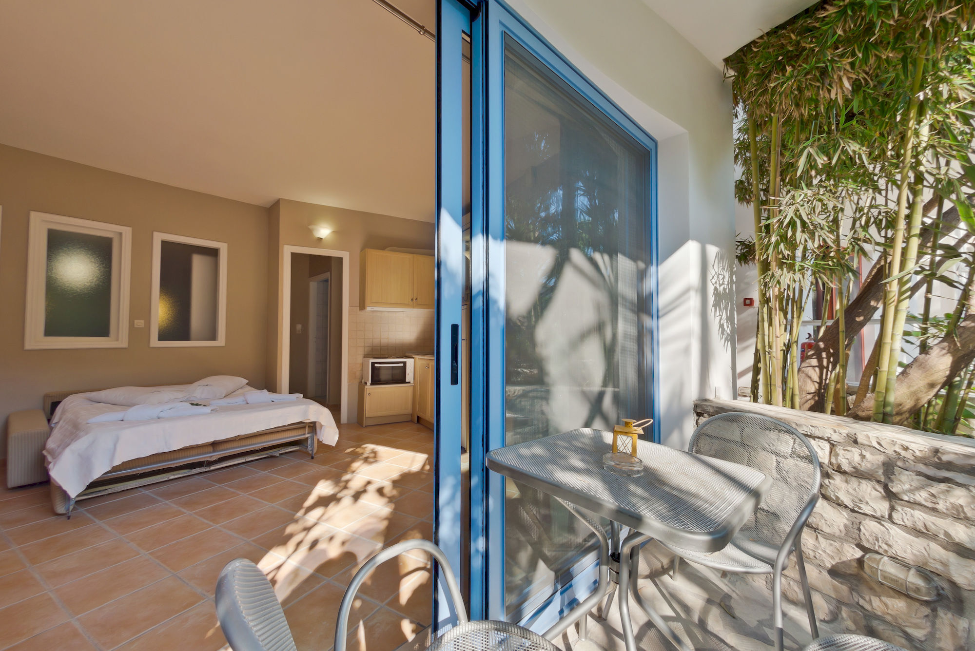 Rouda Bay Beach Hotel Mikros Gialos Exterior photo